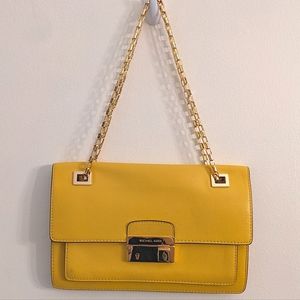 Michael Kors Gia shoulder flap leather purse. Yellow.